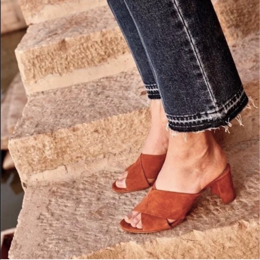 Madewell Greer Mules Suede in Nutmeg, Size 9